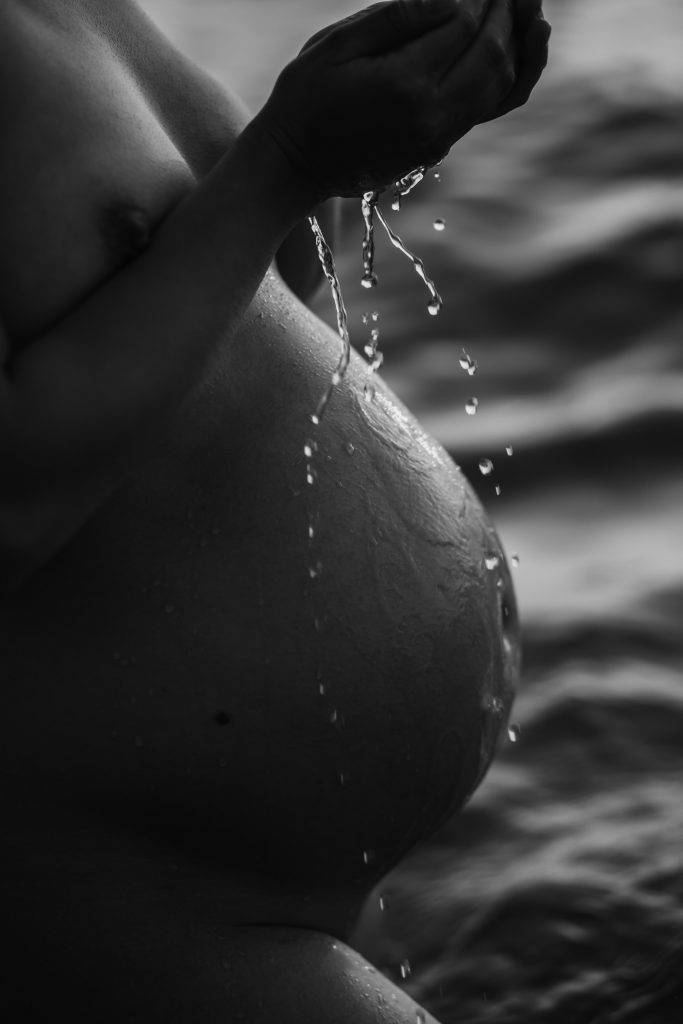 Fotografin Rostock Neugeborene Babyfotografie 4 683x1024